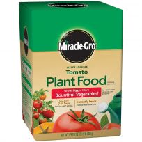 Miracle-Gro® Water Soluble Tomato Plant Food, MR2000422, 1.5 LB