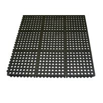 Red Barn Wash Rack Mat, 3' x 3' x 1/2", 000005608001