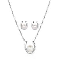 Montana Silversmiths Delicate Embrace Pearl Jewelry Set, JS5847