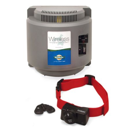 Bomgaars PETSAFE Wireless Fence Pet Containment System Wireless Pet Containment