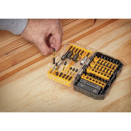 Bomgaars : DEWALT Flextorq Impact Ready Screwdriving Set, 40-Piece