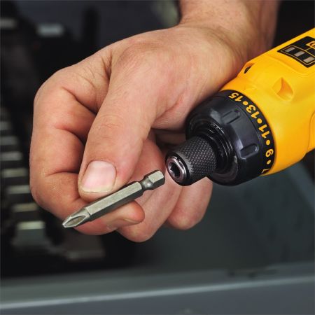 Bomgaars DEWALT Gyroscopic Screwdriver 2 Battery Kit 8V MAX Screwdrivers
