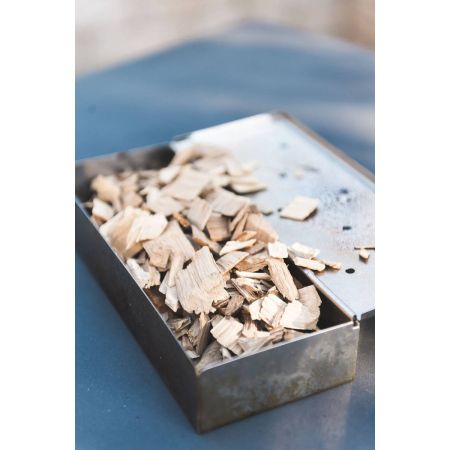 Bomgaars : B&B™ Cherry Smoking Wood Chips : Charcoal