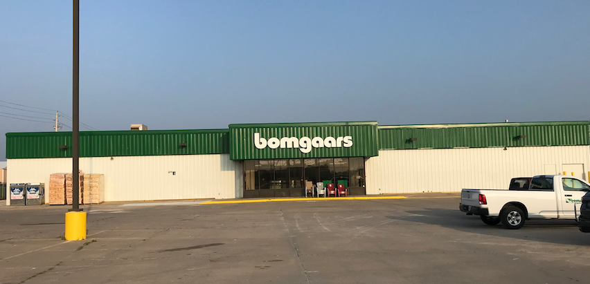 105 - Hillsboro Bomgaars