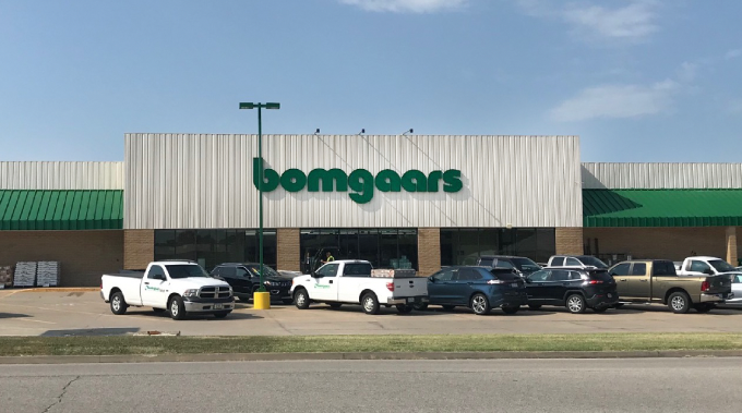 106 - Burlington Bomgaars