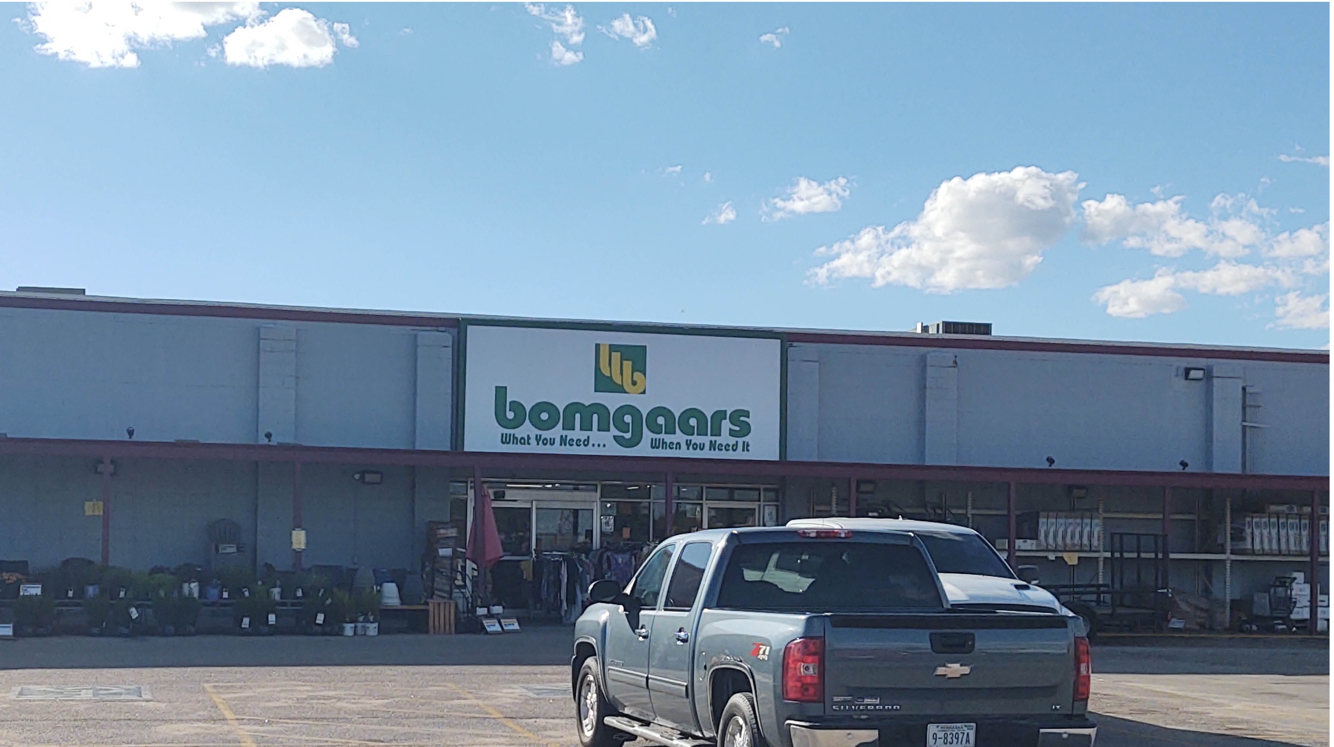 114 - Kearney Bomgaars